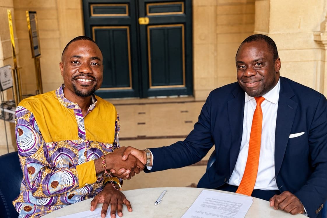 Power House et  la branche internationale du Think Do Tank The Okwelians scellent un partenariat pour valoriser l’excellence africaine