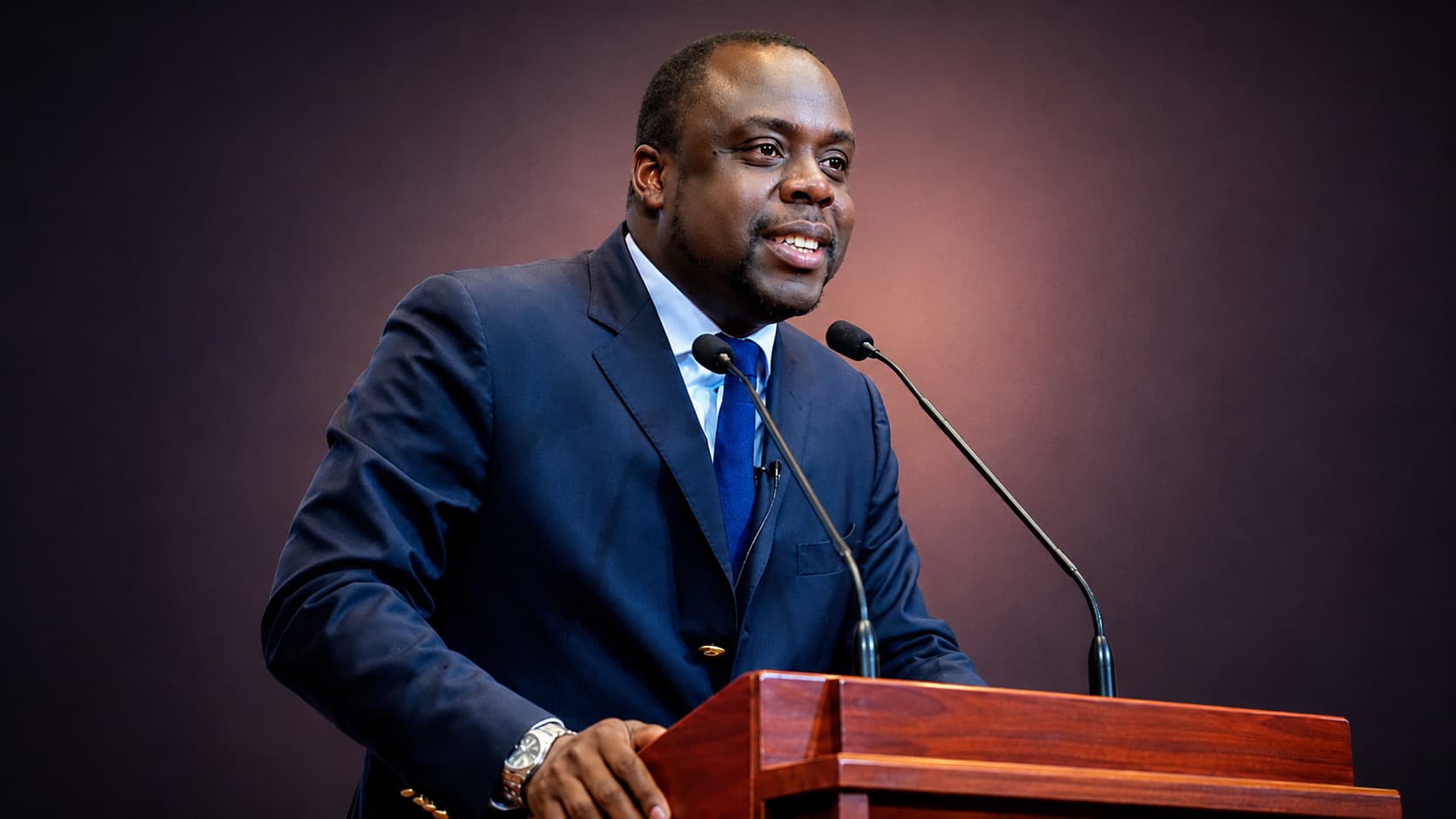 Africa Next Awards 2026 : Stéphane Tiki, l’homme qui fait circuler les opportunités entre l’Afrique et la Francophonie