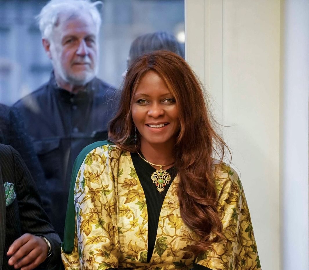 Fatim Maïmouna Camara, l’élégance, l’influence et l’exigence au sommet de la communication institutionnelle