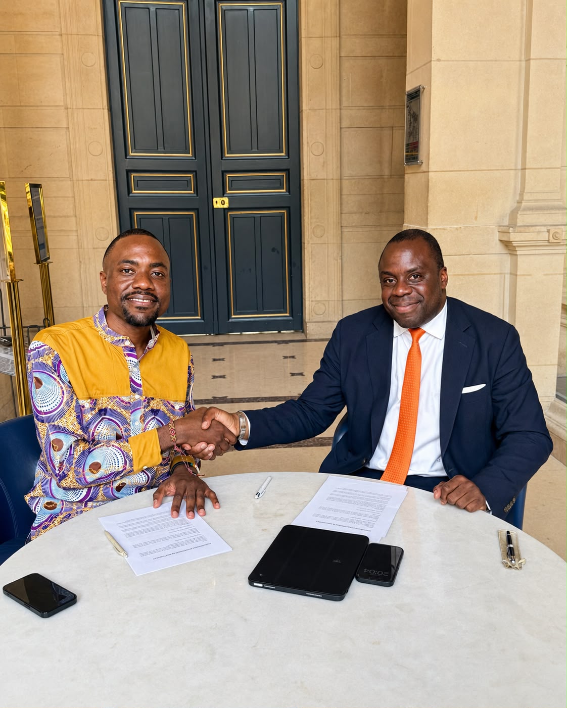 Power House et  la branche internationale du Think Do Tank The Okwelians scellent un partenariat pour valoriser l’excellence africaine